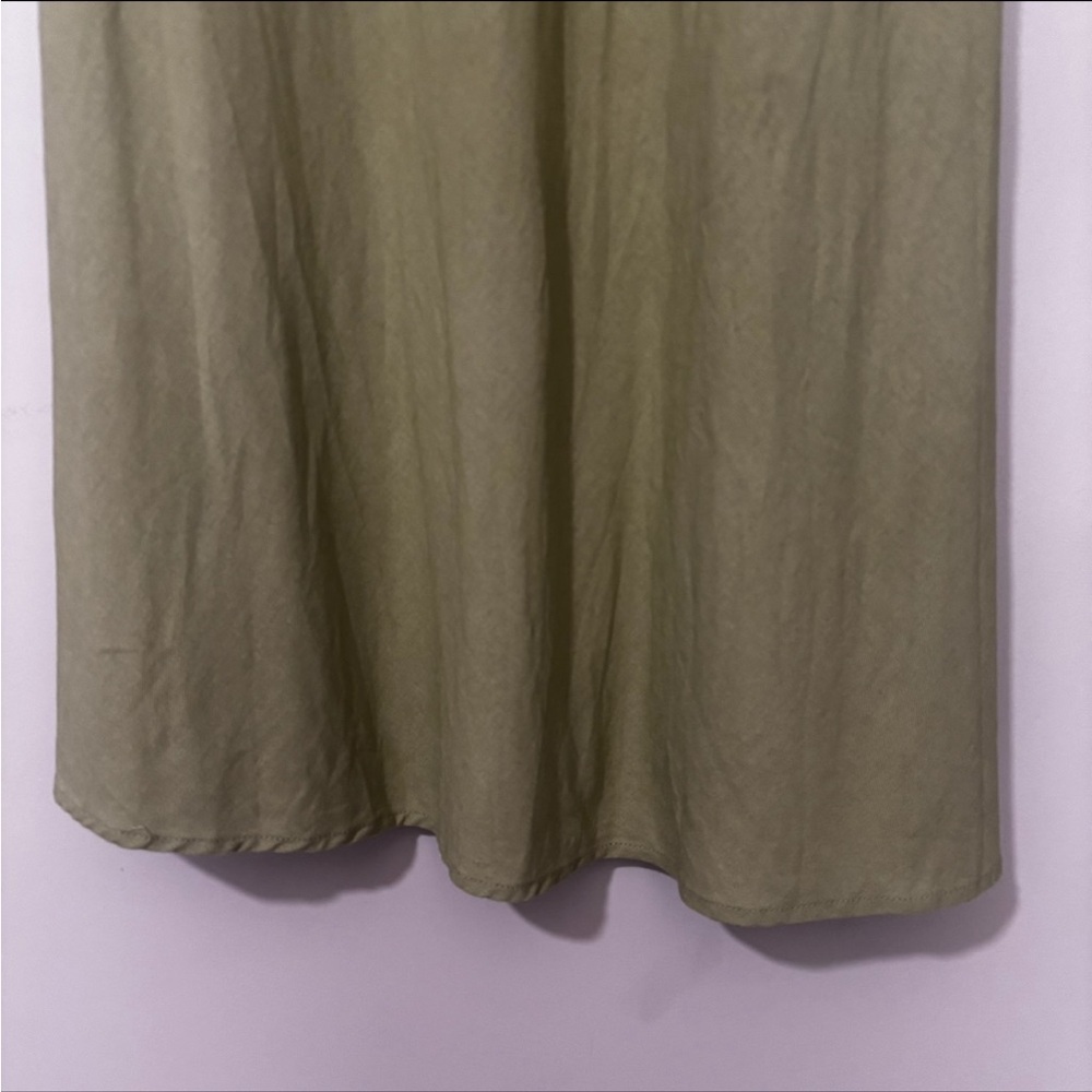 Petal & Pup Light Green Twist-Front Midi Dress - Picture 3 of 7